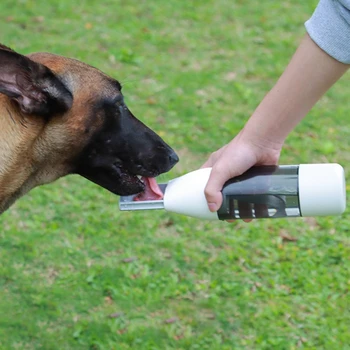 Prenosné Pes Fľaša na Vodu 350 ml Vody, Potravín Kontajner Na Psie domáce Zvieratá Feeder Misy Vonkajšie Cestovné Pitnej Kefu Dávkovač Vody