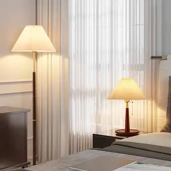 Mosadz Poschodí Lampa Násobne Tienidlo Masívneho Dreva objímky Luxusné LED Stolové Lampy pre Spálne